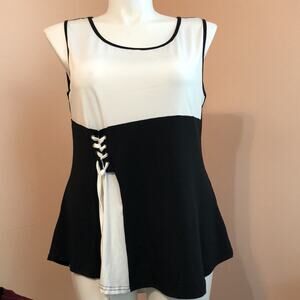 NWT Nextima Tank Size 16 Black & White Lace Up Stretch Scoop Neck Peplum